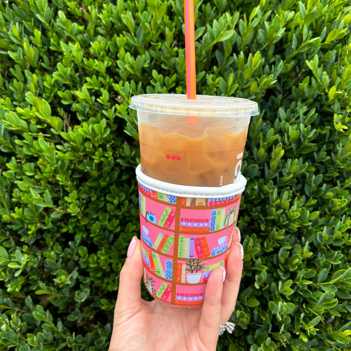 Summer Bookshelf Iced Beverage Sleeve