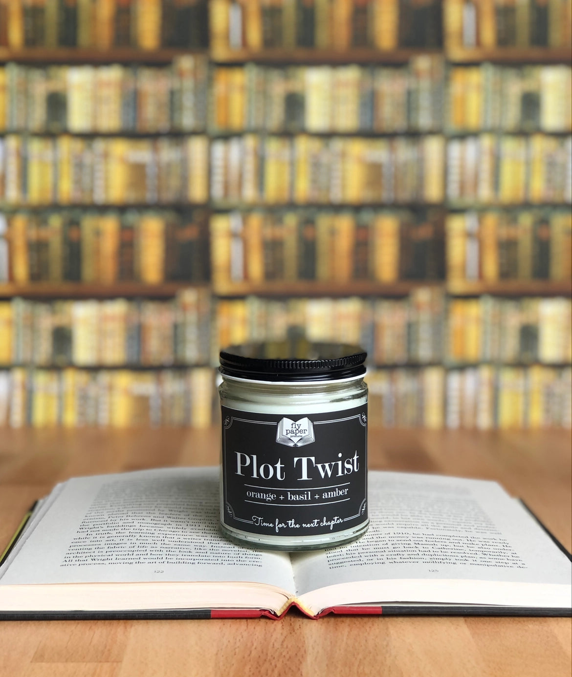 Plot Twist | 9oz Candle