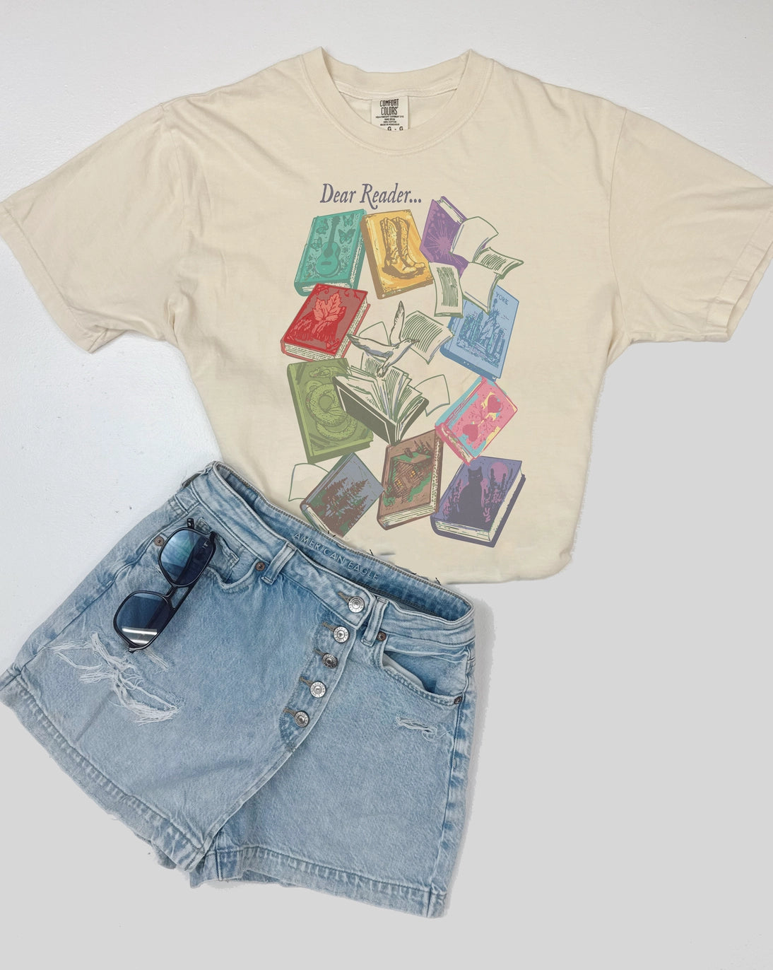 Dear Reader Tee