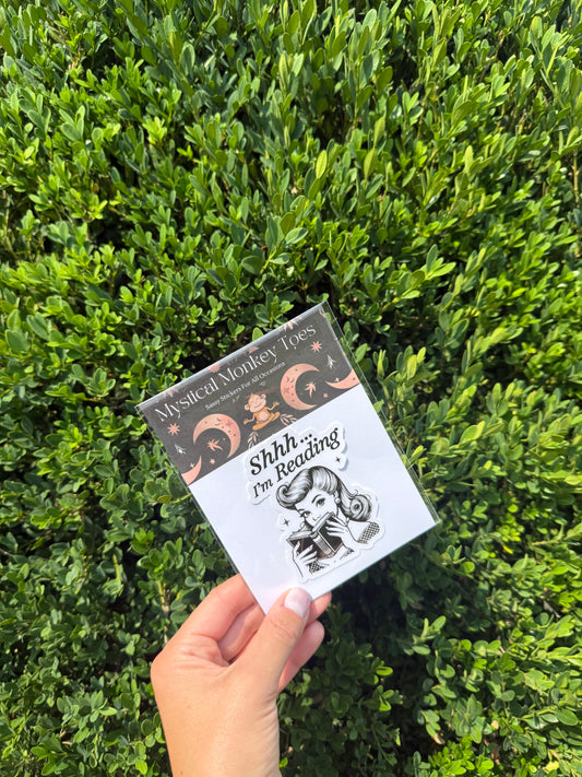 “Shhh I’m Reading” Retro Vinyl Sticker